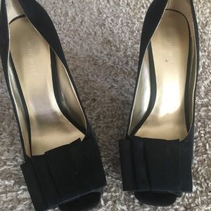 Nine West satin pumps